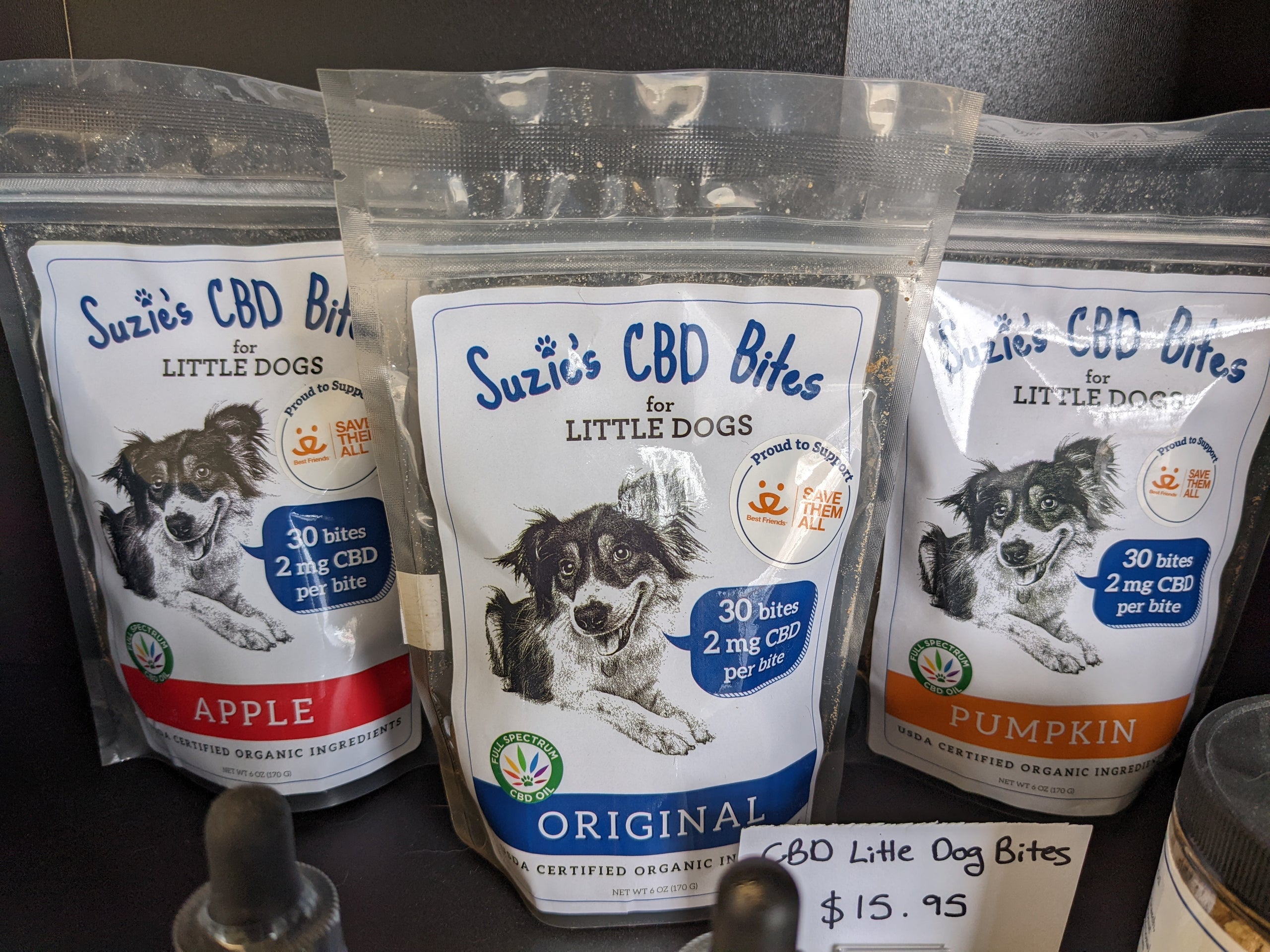 Suzies hot sale dog treats
